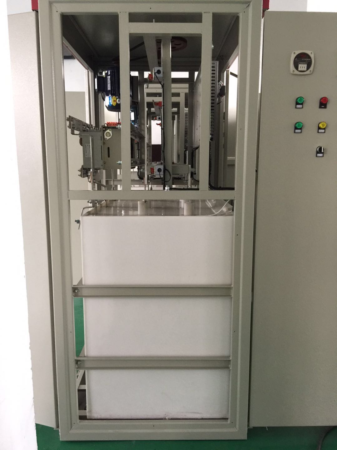 TYQ3系列高壓籠型電機液體電阻啟動柜 介紹